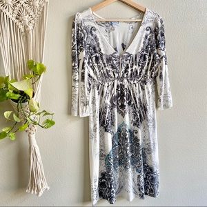 R. Rogue Dress Size XL White & Gray